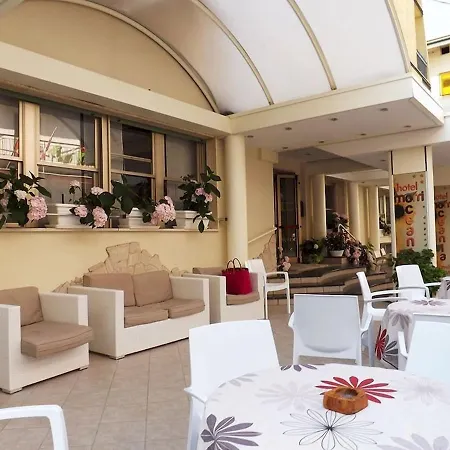 Hotel Oceania 3*